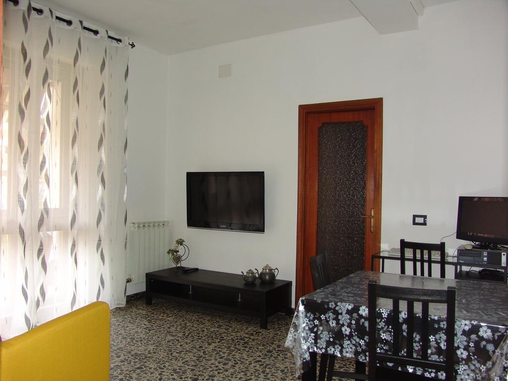 B&B Myosotis Πίζα Εξωτερικό φωτογραφία