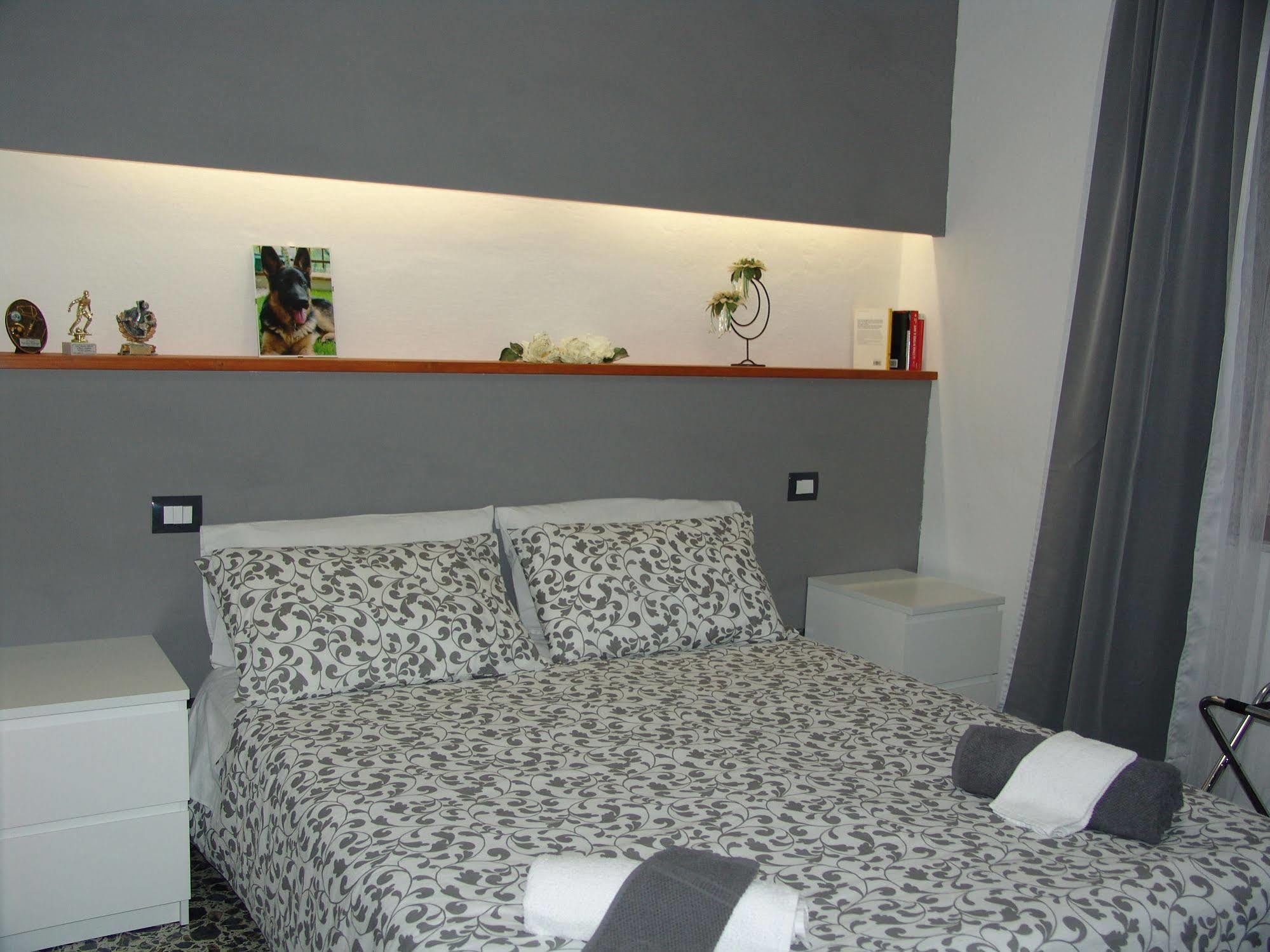 B&B Myosotis Πίζα Εξωτερικό φωτογραφία